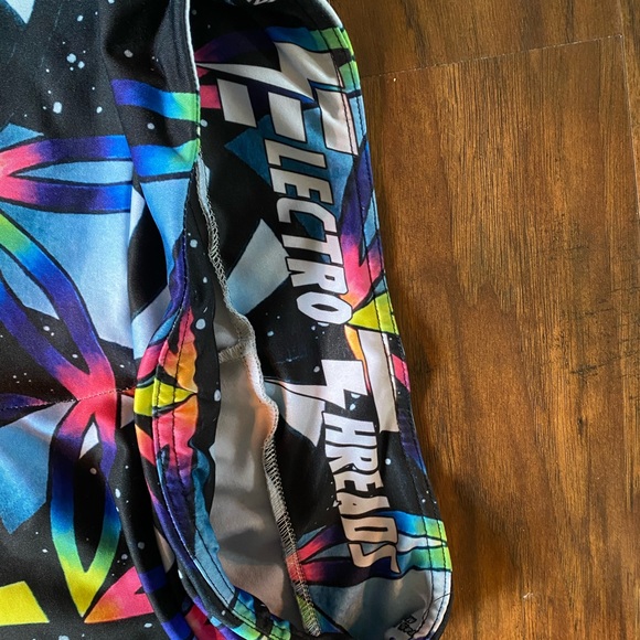 ElectroThreads Psychedelic Eye Rainbow Leggings - Picture 4 of 5